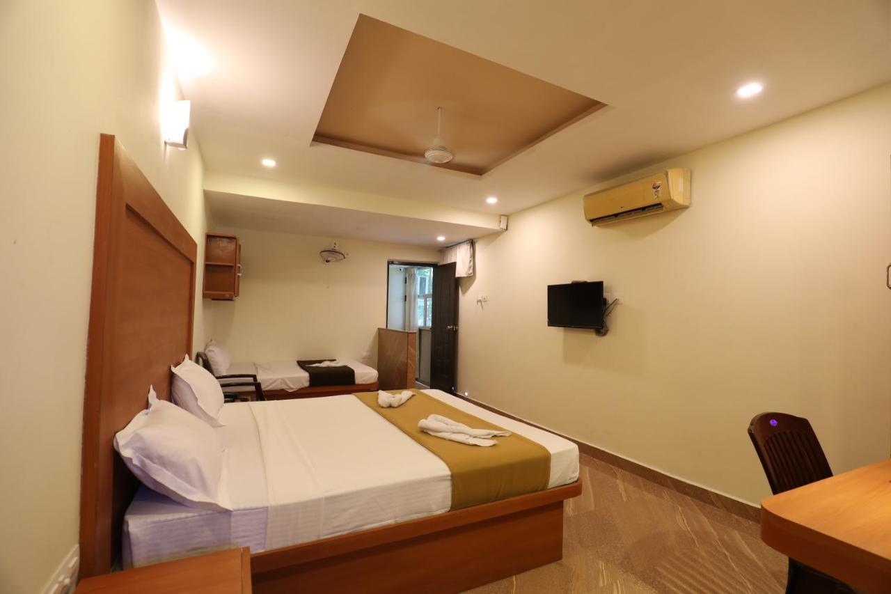 Hotel Rydham Madurai Exteriör bild